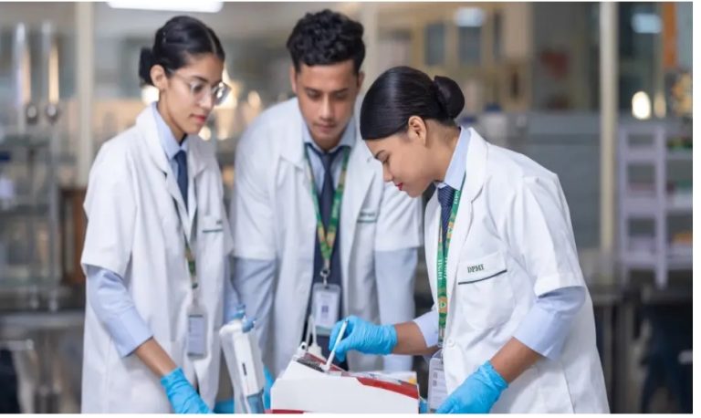 Importance Of Lab Technologists In Modern Healthcare